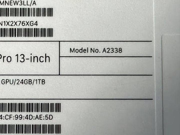 MacBook Pro M2  1TB SSD 24GB Memory 13""Laptop Latest Model- Space Gray 2D13