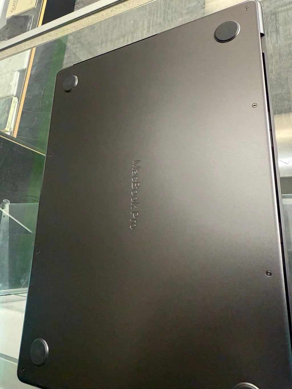 MacBook Pro 2023 M3 Pro 14 inch 8Z71