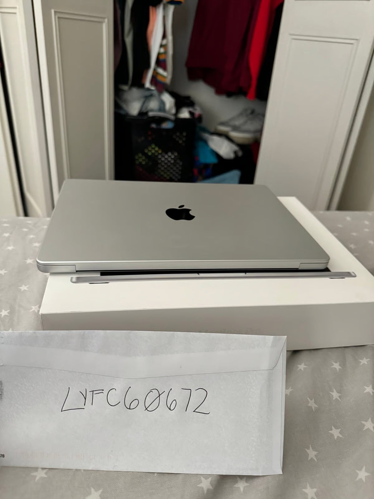 14鈥?MacBook Pro (Late 2023) w/ 512GB 18GB RAM 1S17