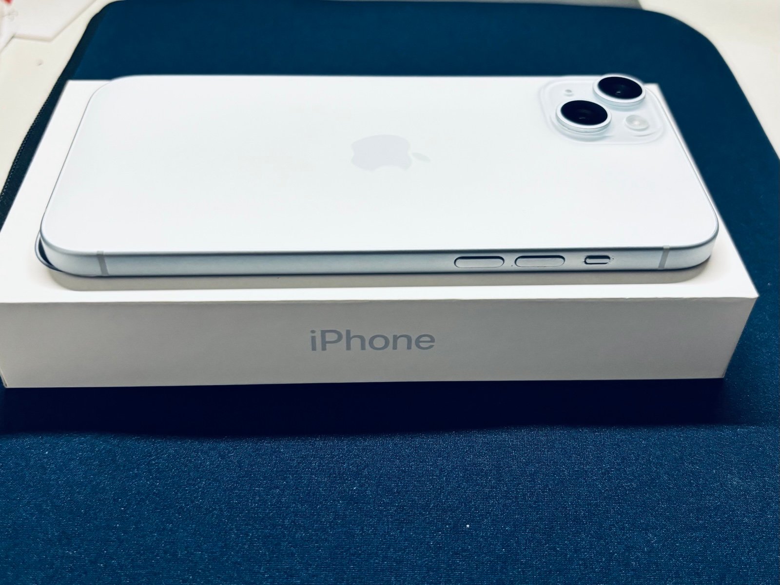 iPhone 15 Plus 128GB Unlocked 5U39