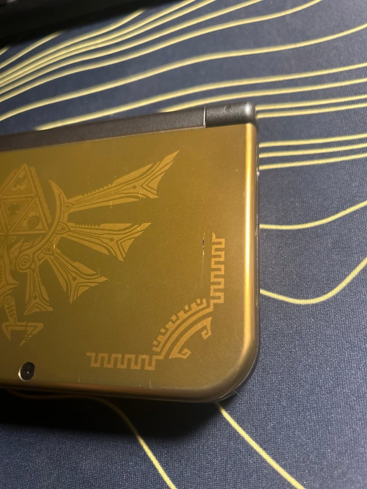 New Nintendo 3DS XL Hyrule edition with Zelda Carry case