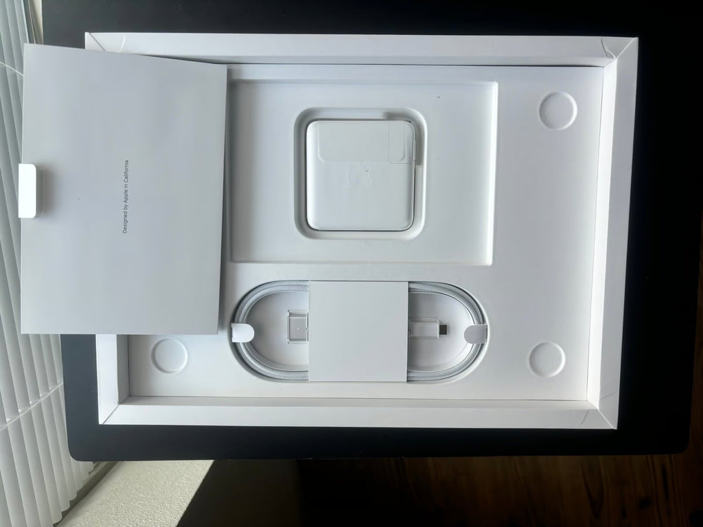 MacBook Pro M1 Pro 14-Inch 3C63