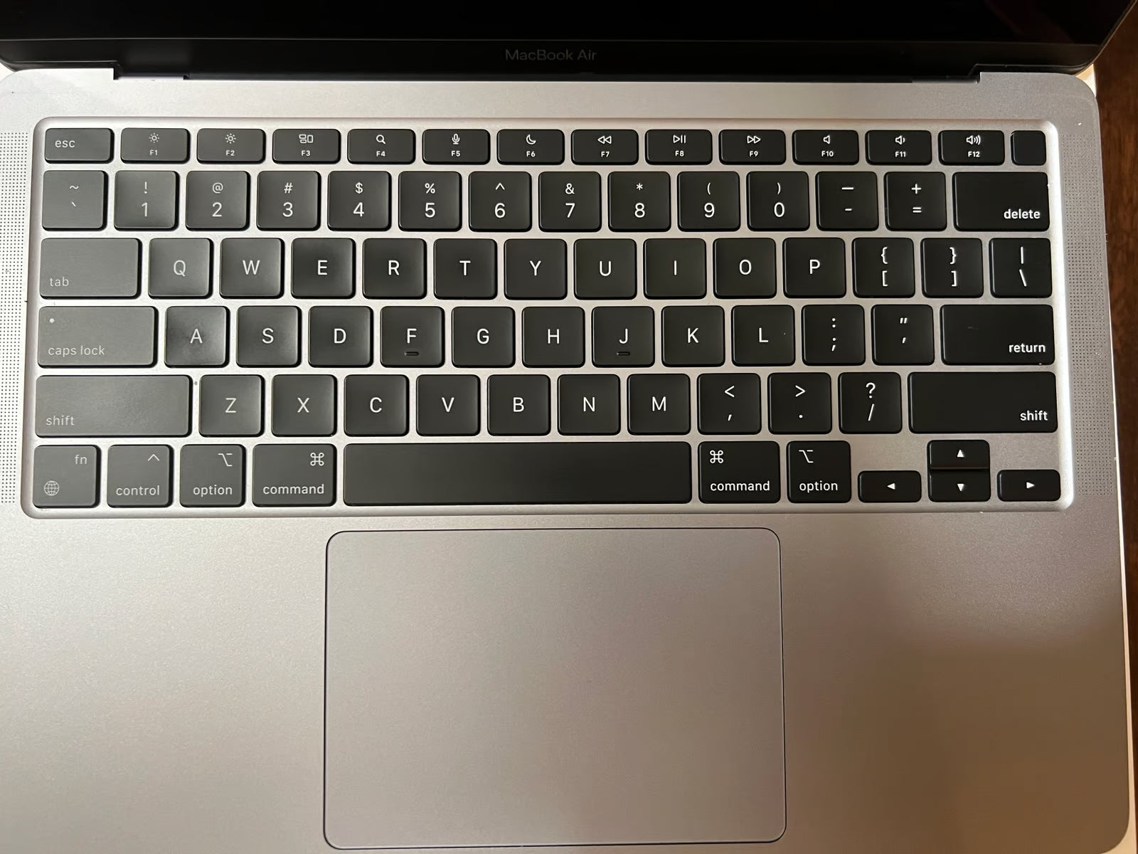 Macbook Air M1 7B76