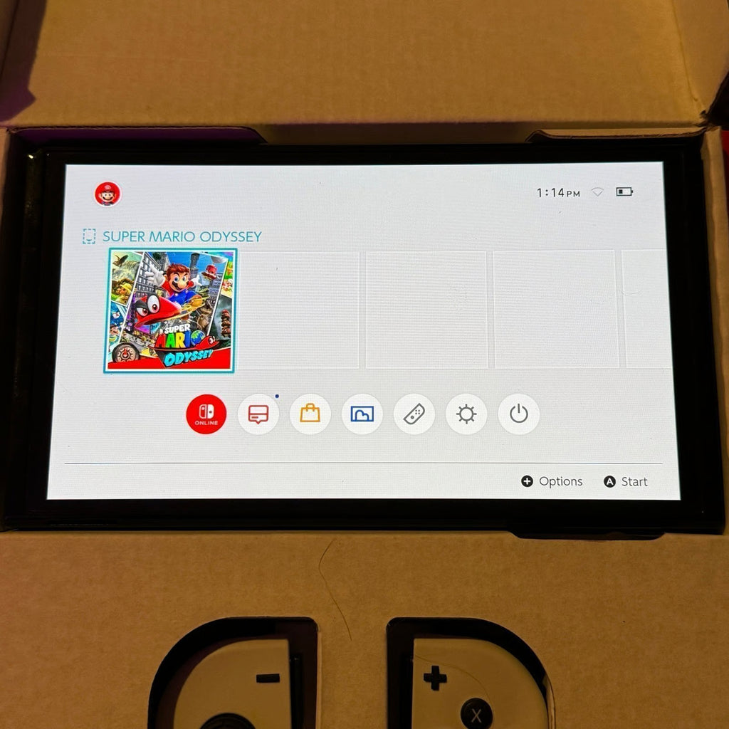 ***ON HOLD*** Nintendo switch OLED 8G76