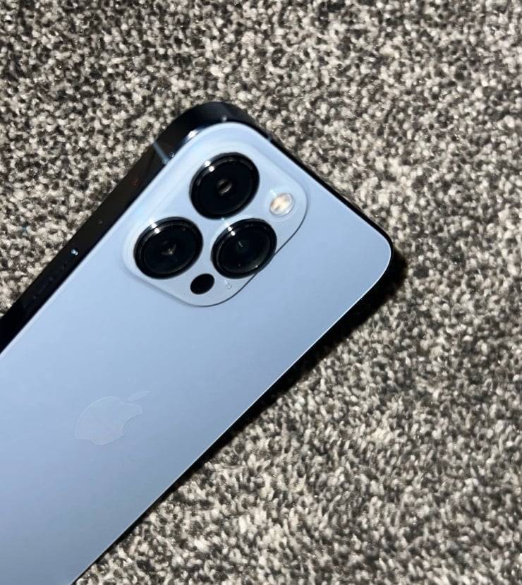 Unlocked IPhone 13 Pro Max 9G75