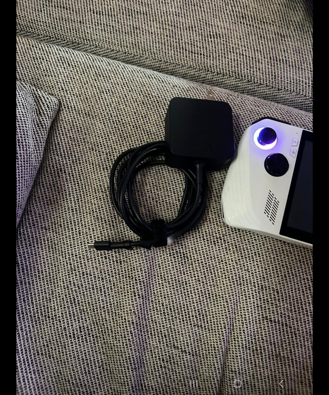 ASUS rog ally z1 extreme 7R62