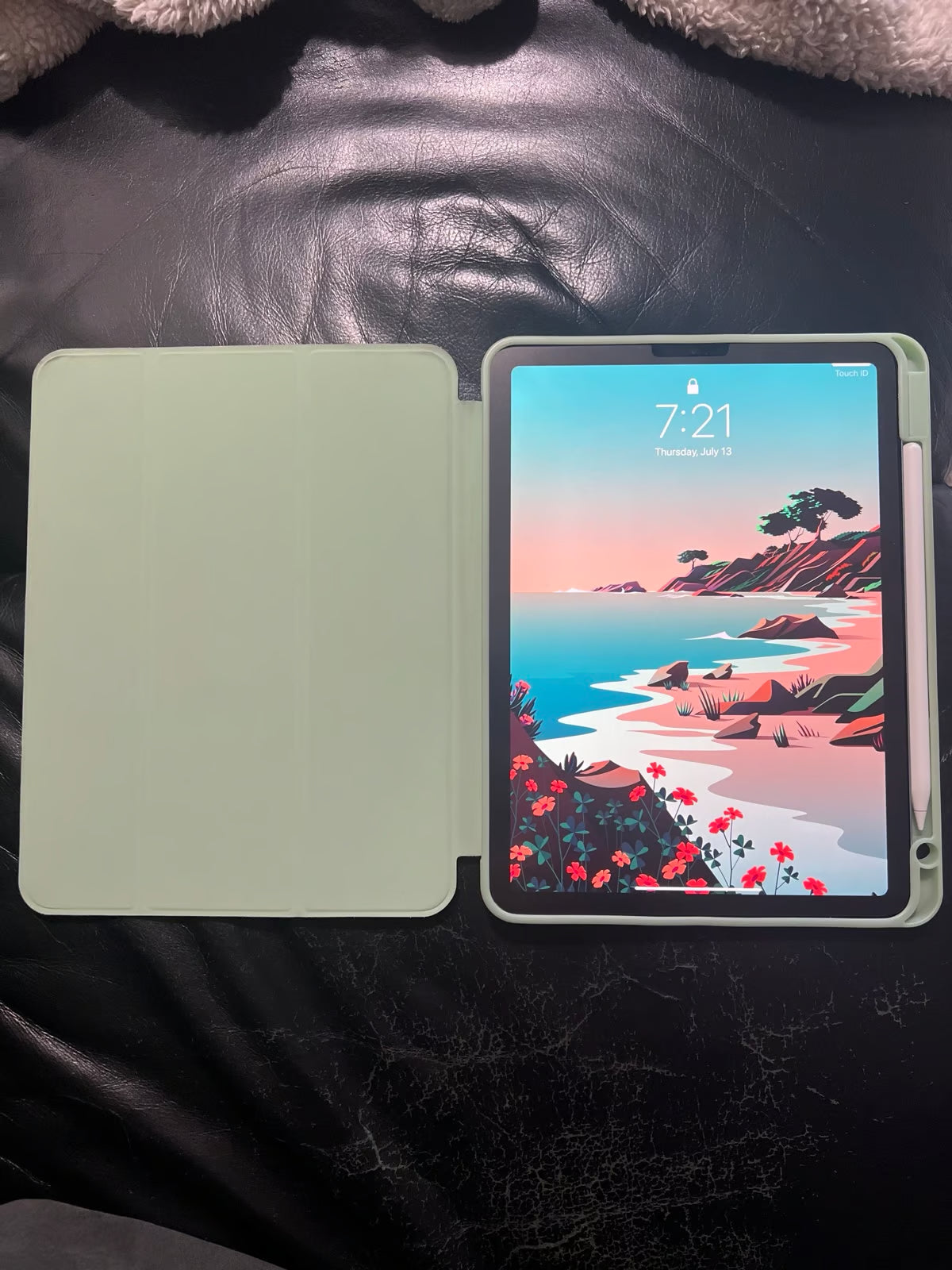 Apple iPad Air 4th Generation 64 GB in Sky Blue 7H75