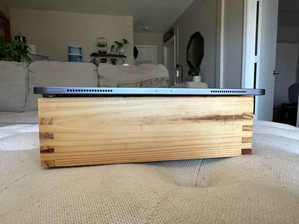 Apple iPad Pro 3rd Generation 256 GB 8O21