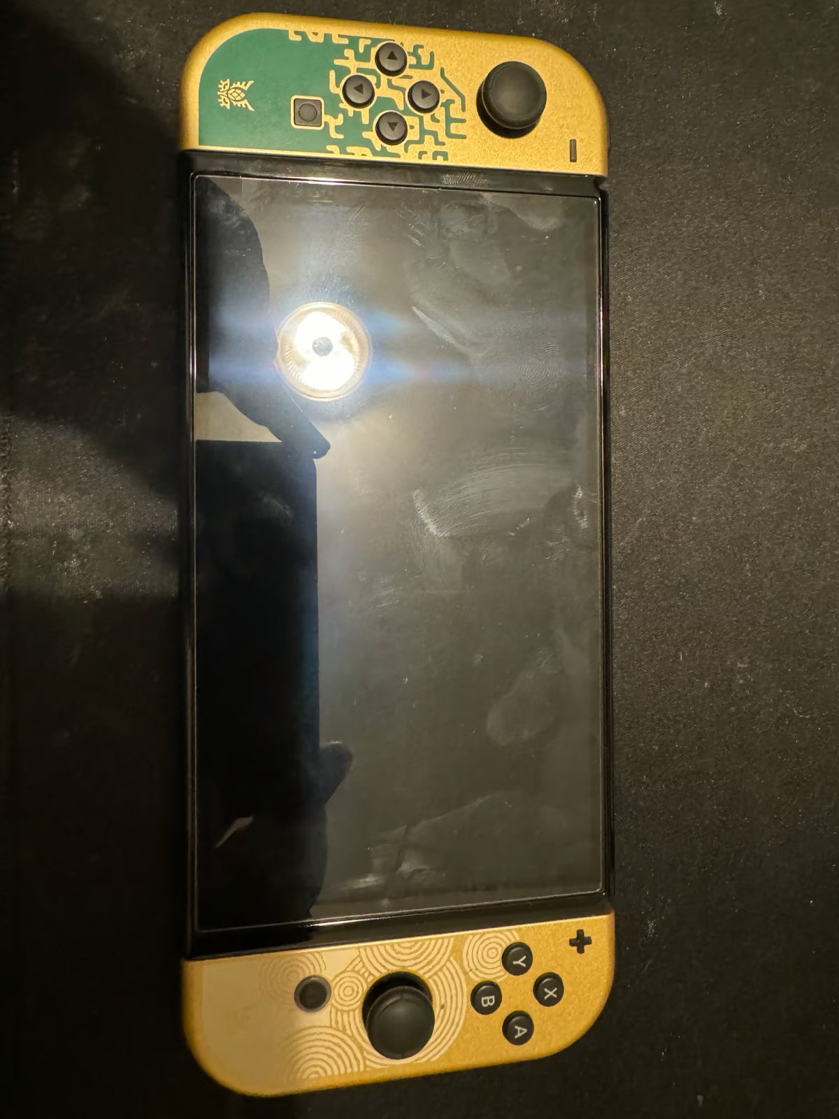 Nintendo Switch 8J27