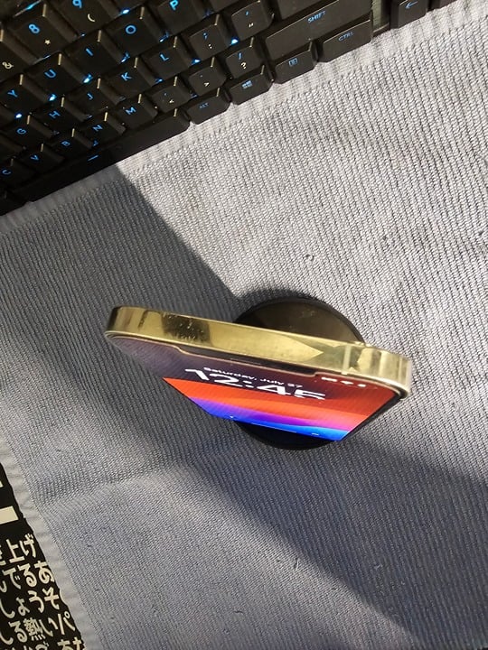 Apple iPhone 12 Pro Max 128 GB in Silver for Unlocked 9T98