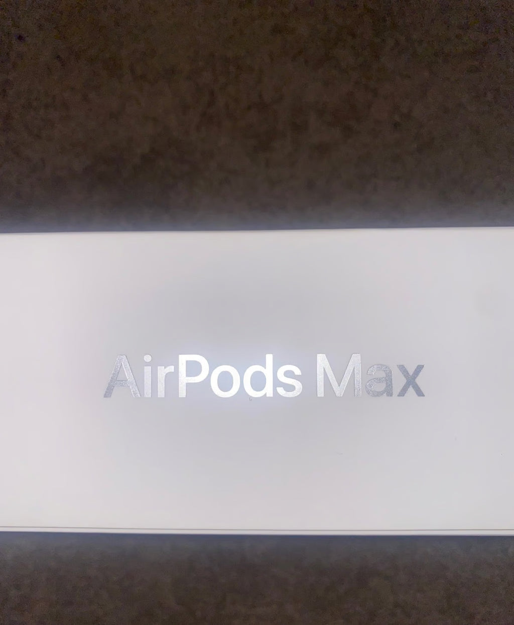 Apple AirPods Max in Silver 2H39