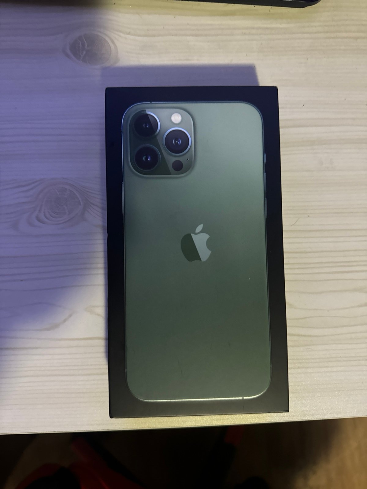 iPhone 13 Pro Max 8X25