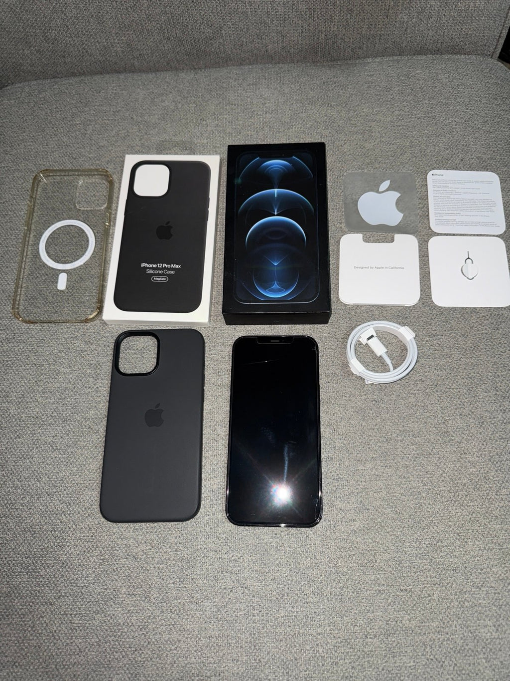 iPhone 12 Pro Max 256GB UNLOCKED 3J16