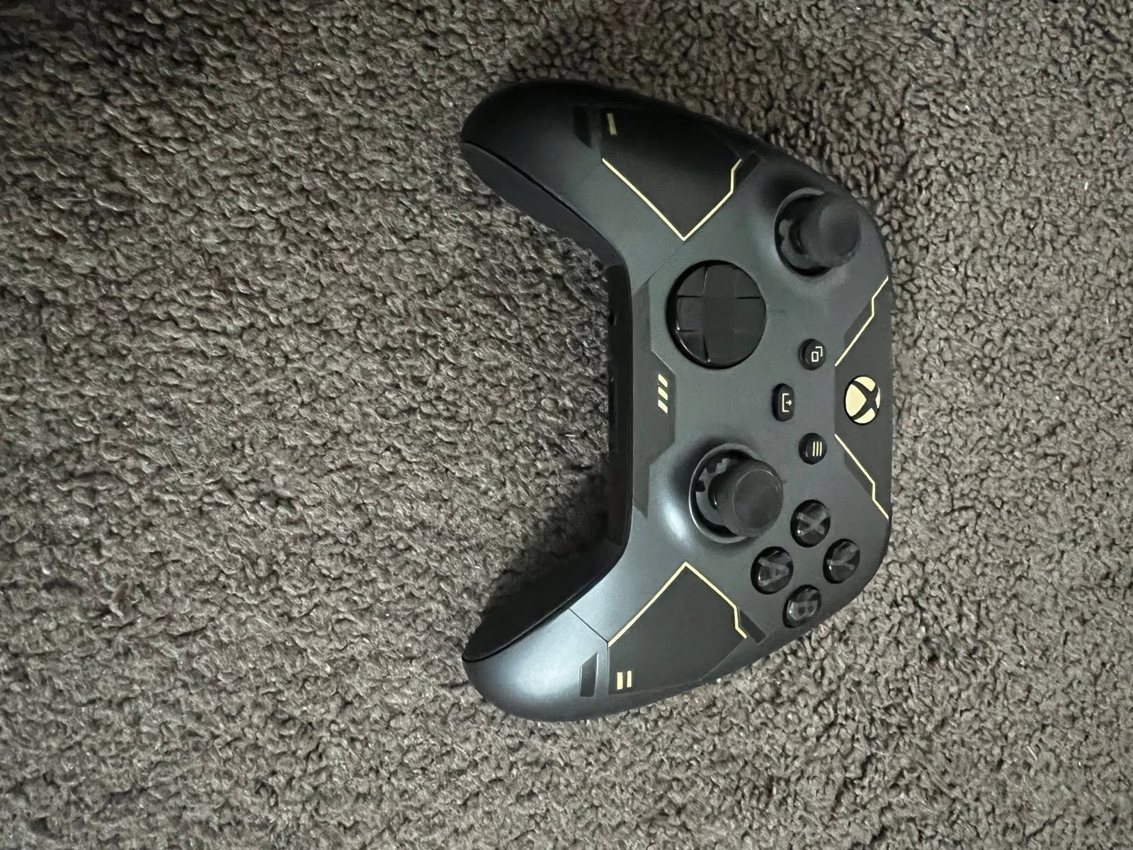 Xbox Series X Halo Infinite Limited Edition Console 8Y37