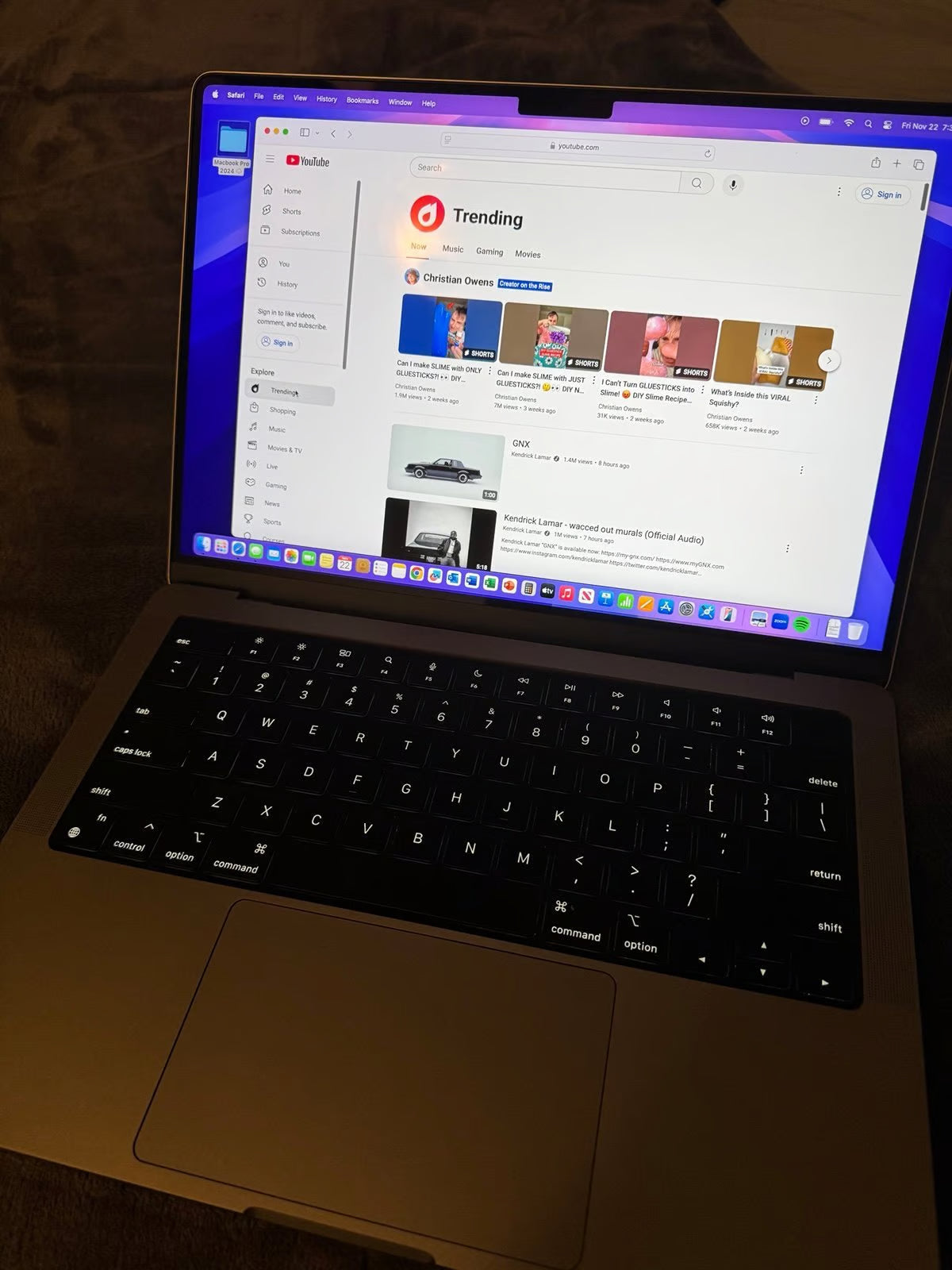 MacBook Pro 14inch 7U59