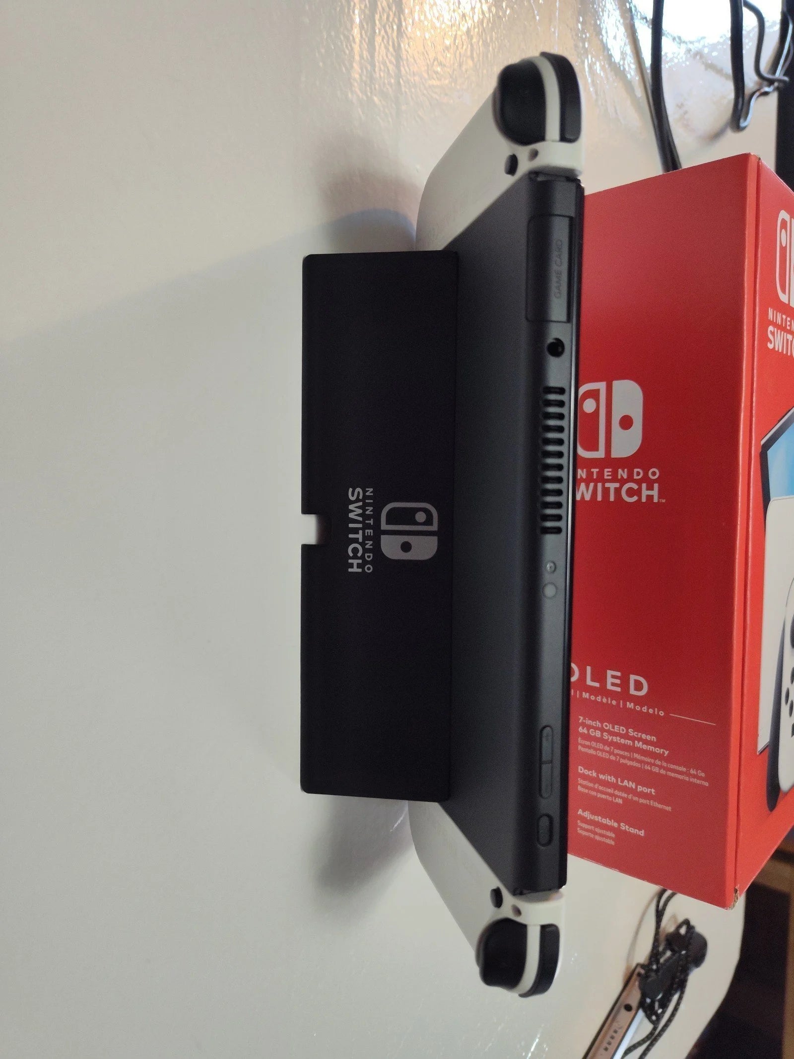 Nintendo Switch OLED 7S58