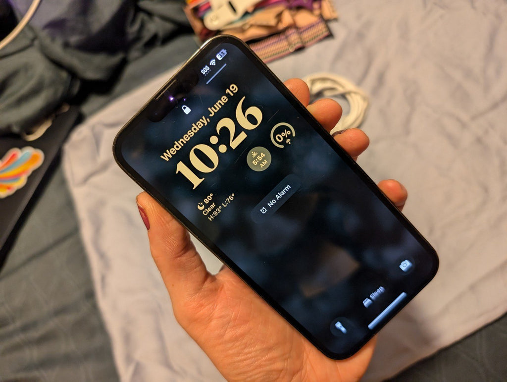 Apple iPhone 13 Pro & Series 6 44MM Apple Watch bundle 8X66