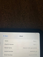 iPad Air 5th Generation 1K53