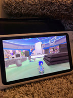 Logitech G Cloud Video Game Handheld - Xbox / PS5 Streaming and Emulation 1N21