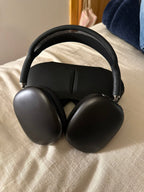 Apple AirPods Max with Smart Case in Space Gray 5Z36