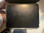 iPad Air 10.9 64 GB with keyboard and pencil 6W93