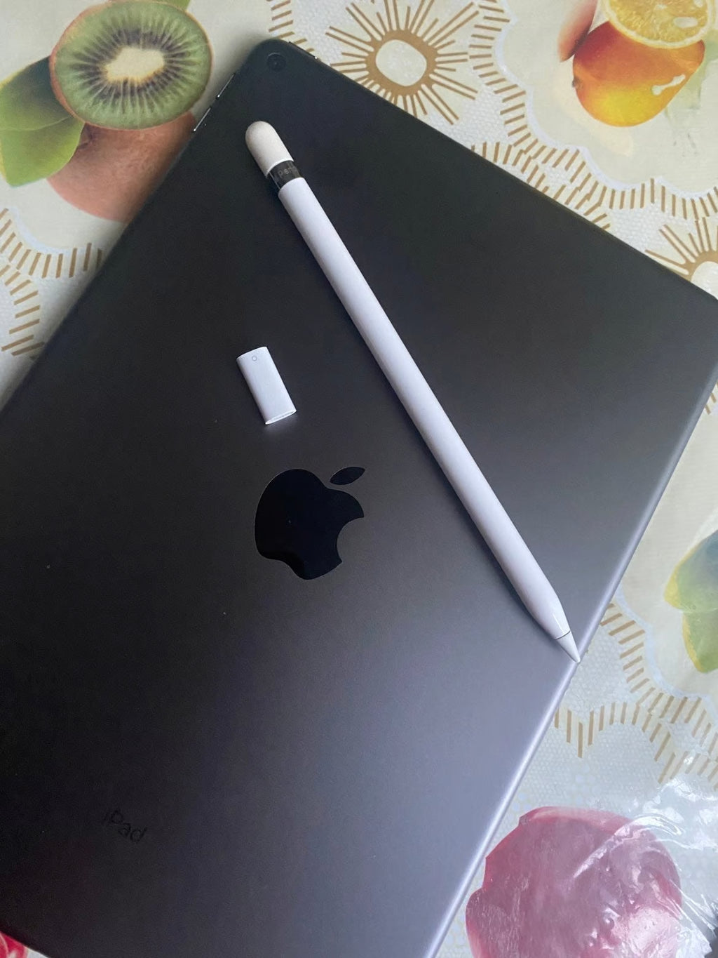 Apple iPad Air 3rd Generation 256 GB with Apple Pencil 8R53