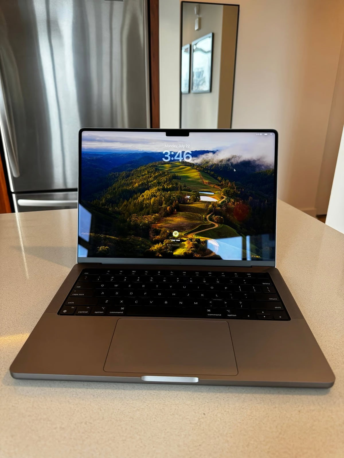 MacBook Pro 6Q27