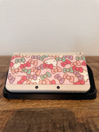 RARE New Nintendo 3DS - Hello Kitty Plate Pack - Comes W/ 128 GB and 3000+ Games