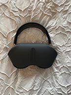 Apple AirPod Max Headphones Bundle 6R86