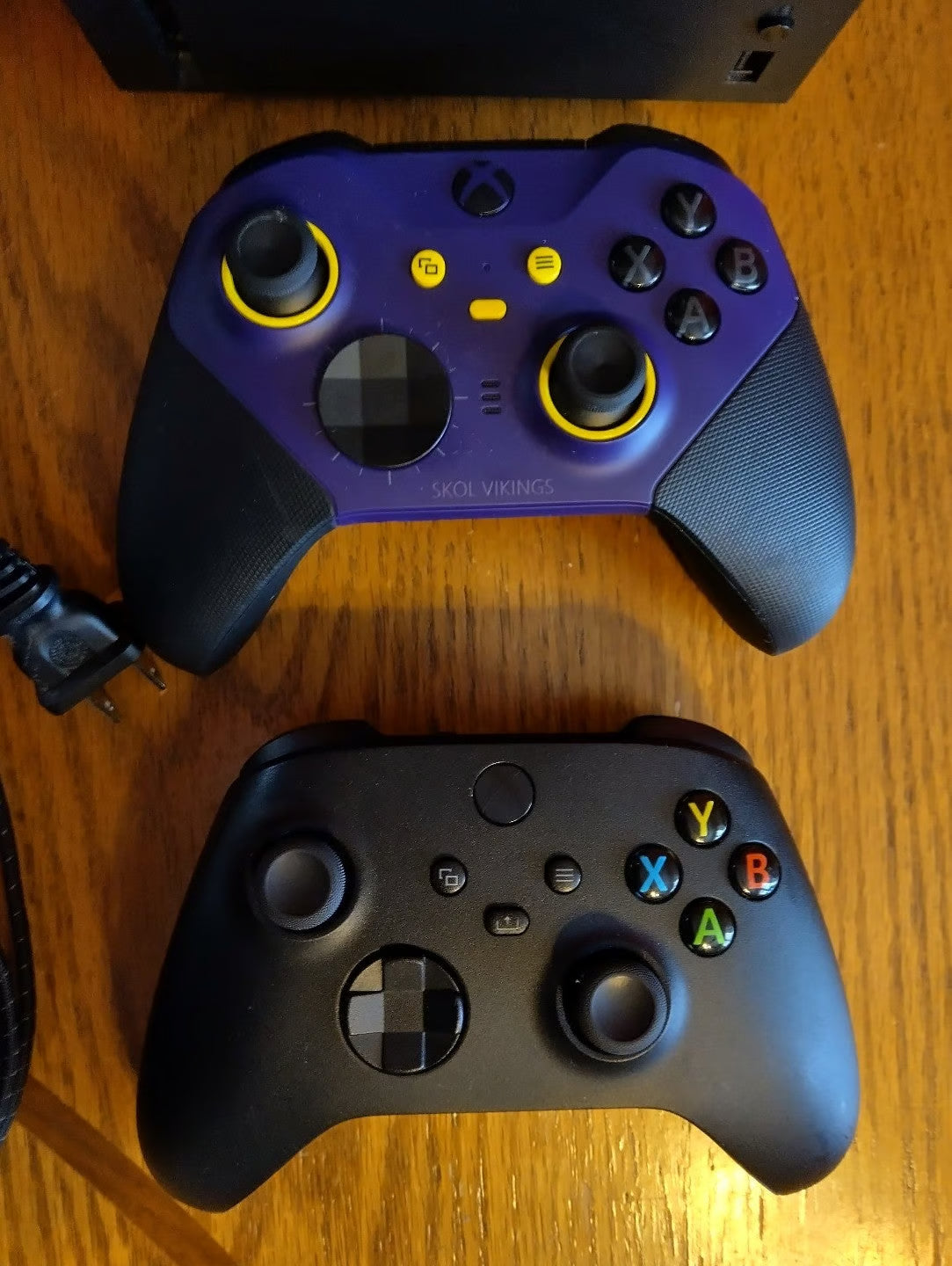 Microsoft Xbox Series X 1TB SSD Home Console - Black -Elite Controller & Regular 7Z26