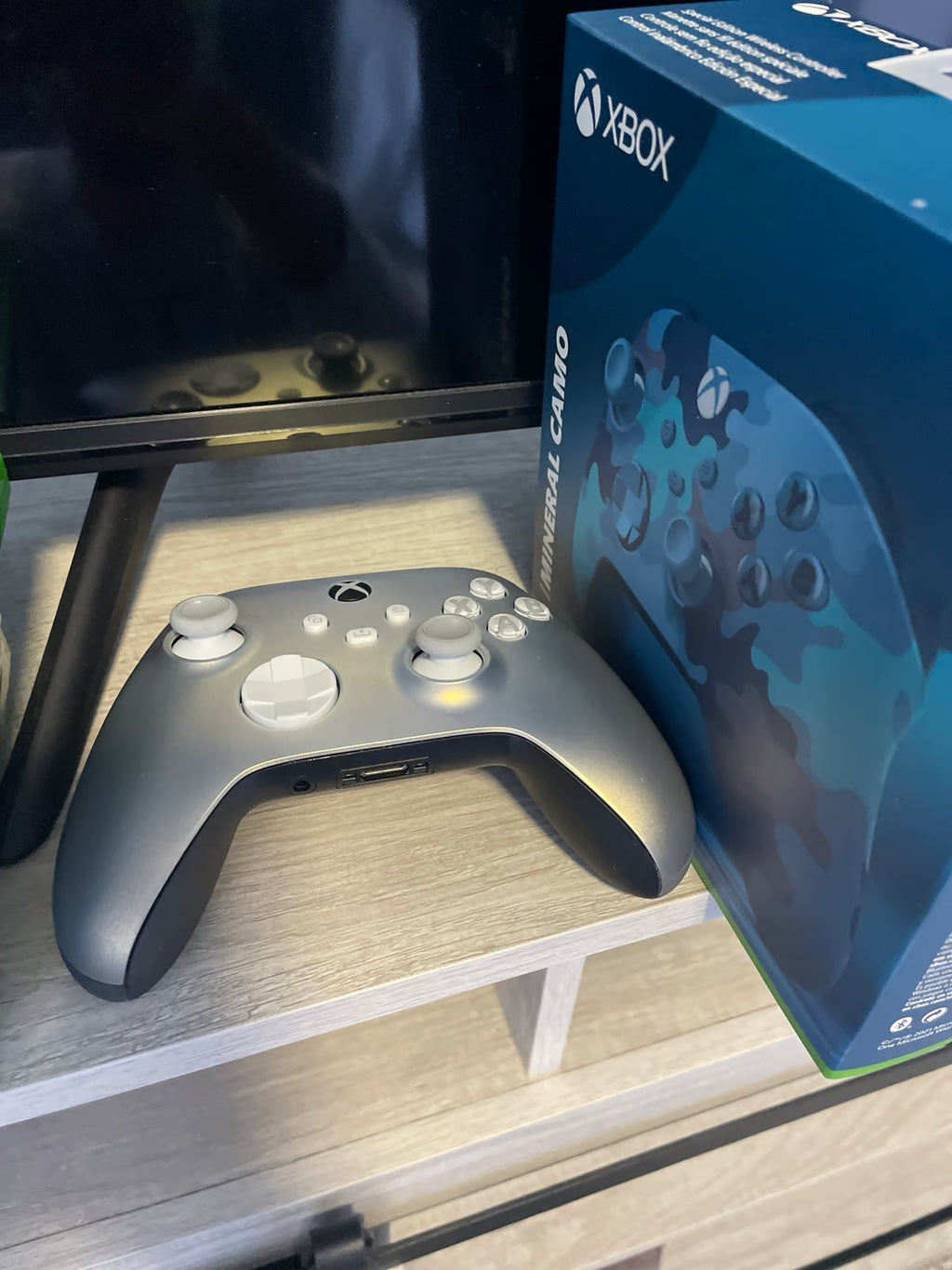 Xbox series X bundle 8S81