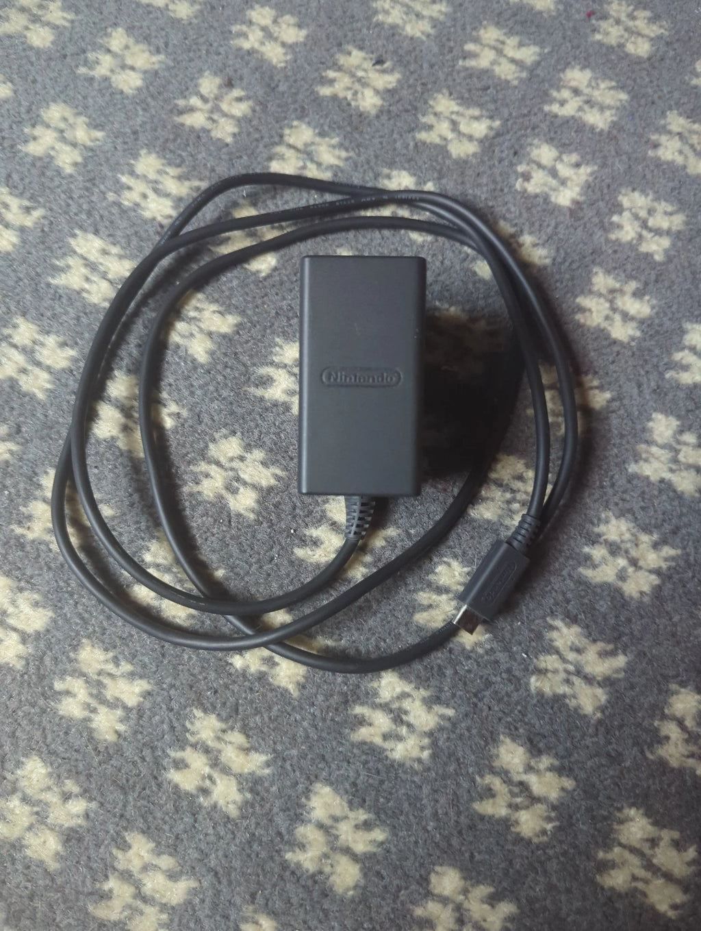 Nintendo Switch OLED with Animal Crossing 5G22