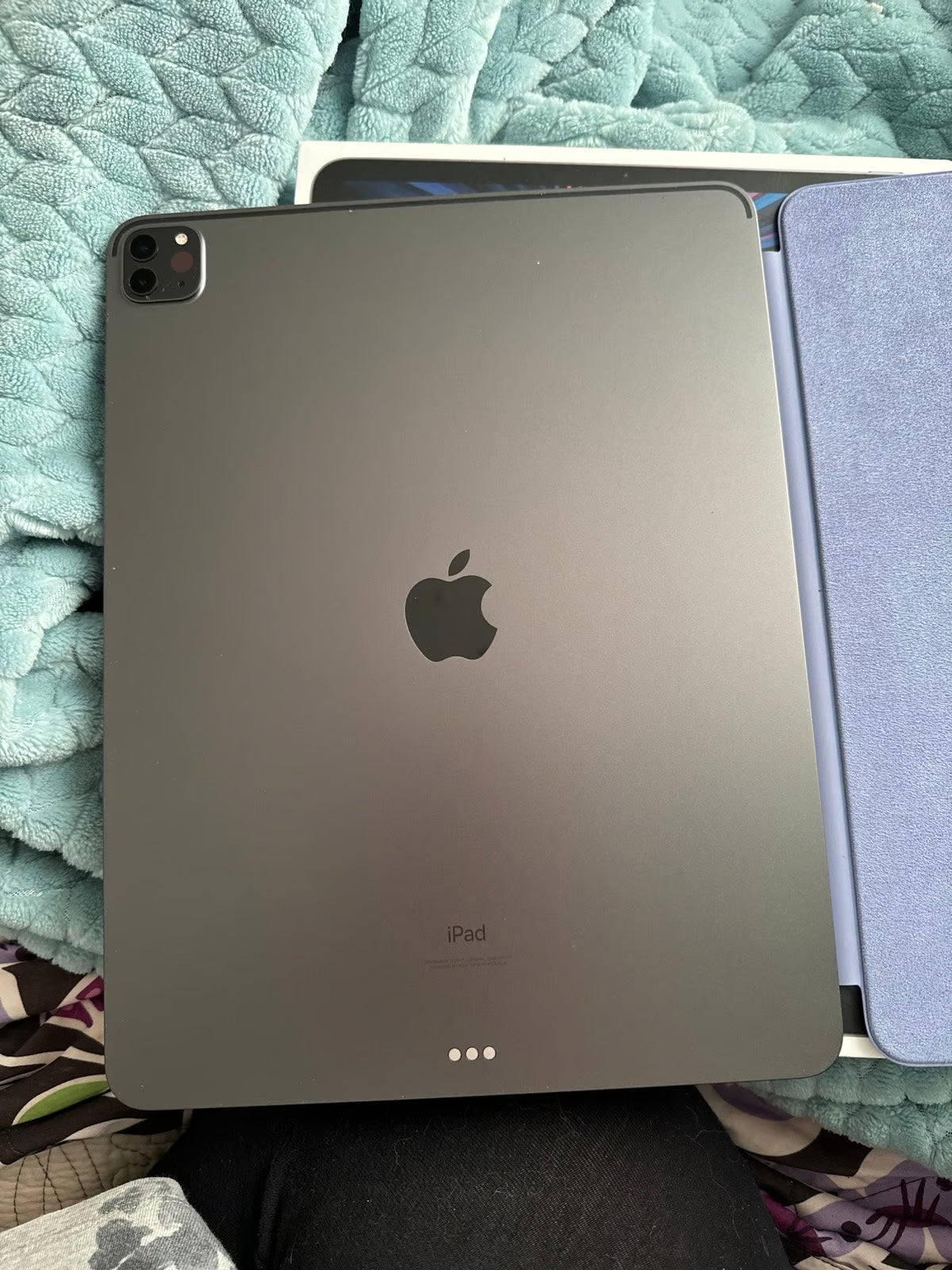 iPad Pro 12.9�?5th gen 7J99