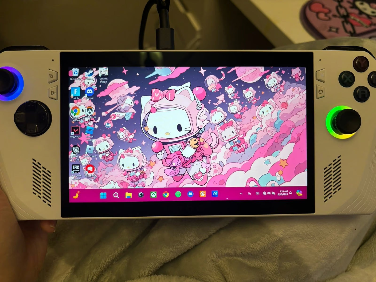 ASUS rog ally z1 extreme 2A33