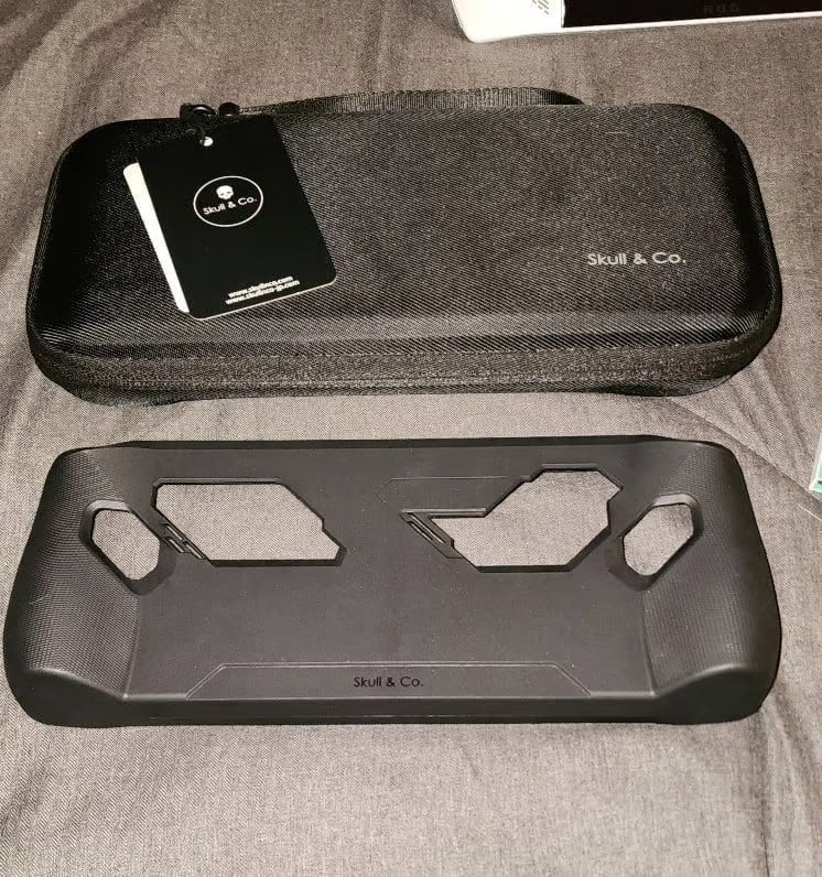 ASUS rog ally z1 extreme with Accessories 2H31