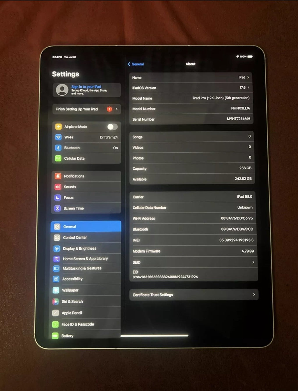 Apple iPad Pro 12.9-inch (5th Gen.) 256GB Silver WiFi + Cellular Clean Condition 6Z83