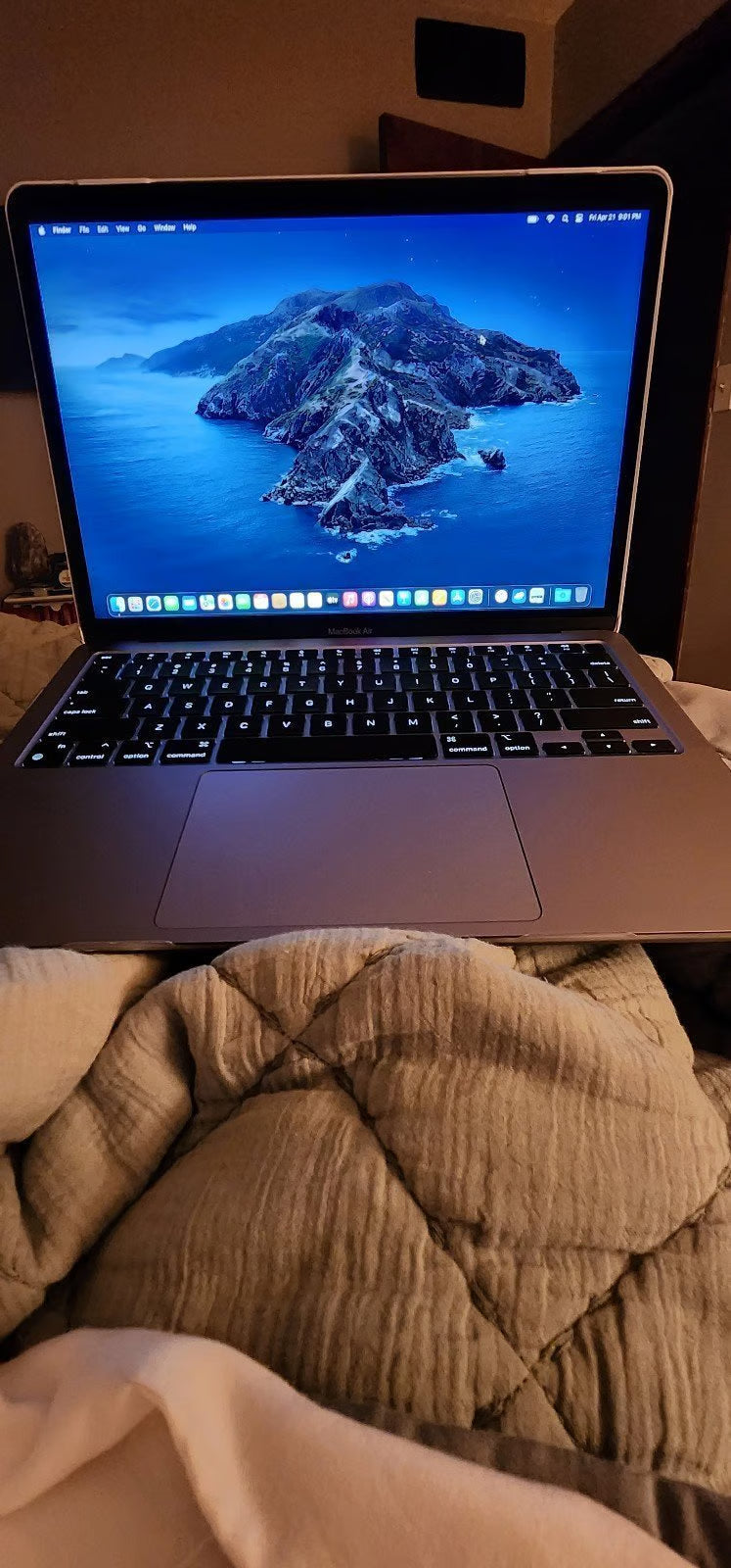 macbookair m1 late 2020 1A81