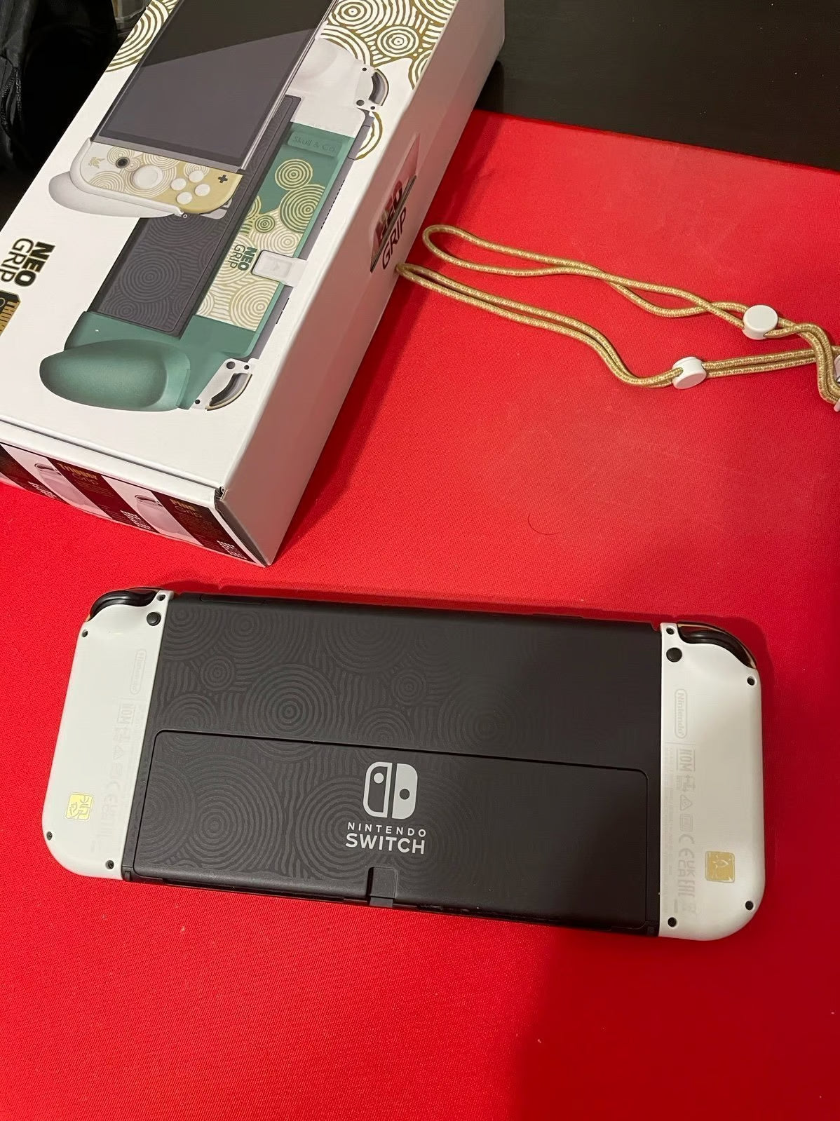 zelda tears of the kingdom Nintendo switch oled special edition + travel bag 2W89